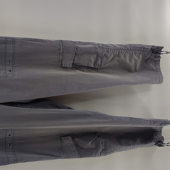 Soft Surroundings Cargo Size Medium pants Blue Gray Side Pockets Elastic Waist - Picture 3 of 11